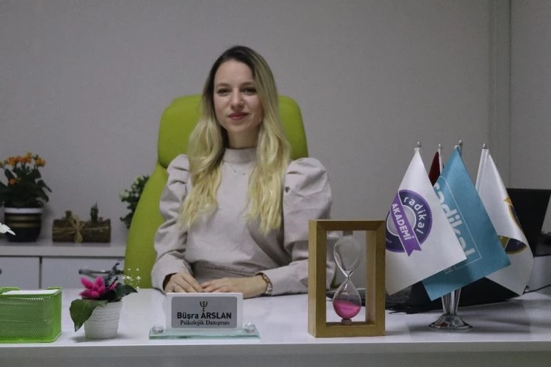 Otoriter ebeveyn tutumları çocukta özgüven problemi oluşturuyor
