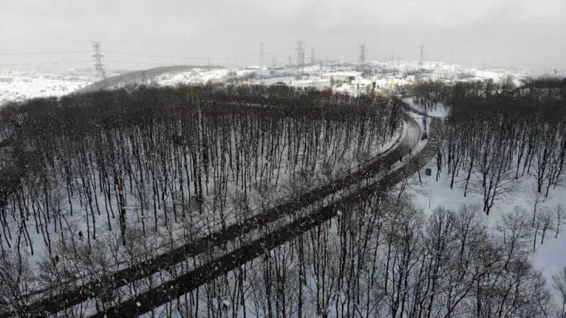 Karla kaplı SAÜ kampüsünden seyrine doyumsuz manzaralar
