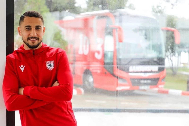 Jugurtha Hamroun: “Umarım Süper Lig’e çıkarız”
