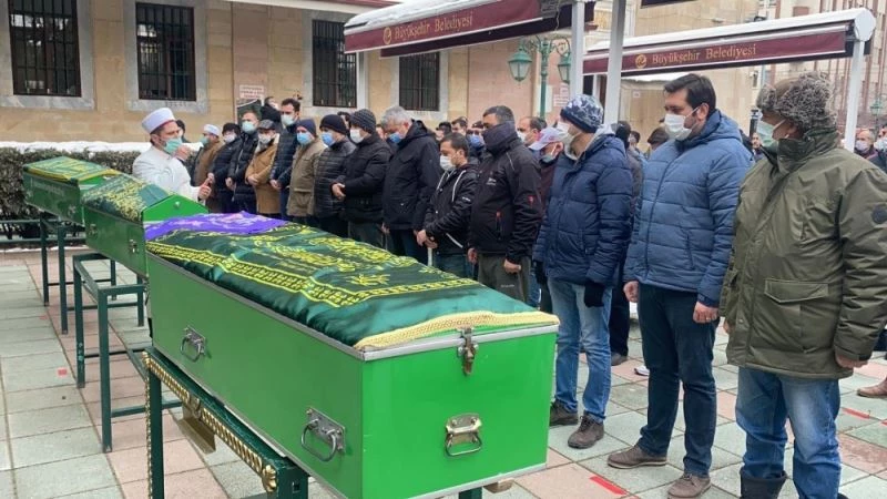 Anneye en acı sözlerle veda
