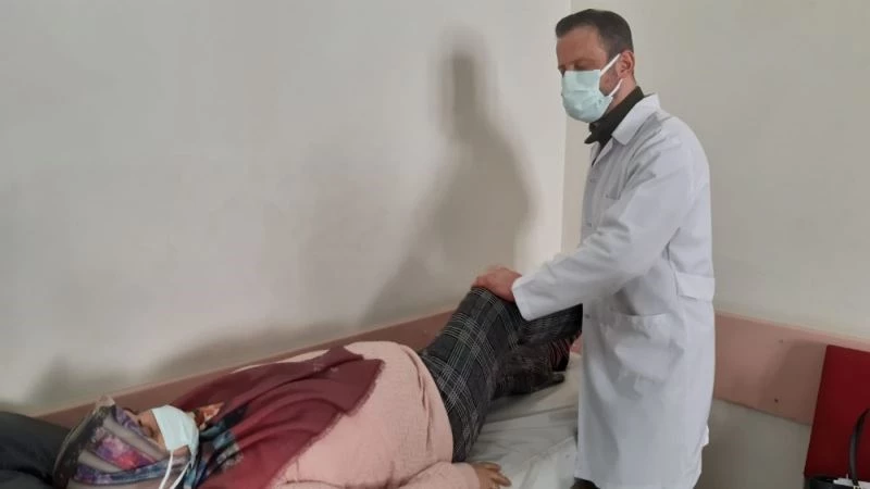 Kar yağışıyla birlikte düşmeye bağlı kırık vakaları da arttı
