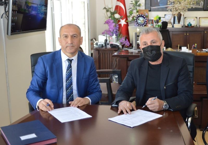 Manavgat Belediyesi Kızılot Halk Plajı’nı 10 yıllığına kiraladı
