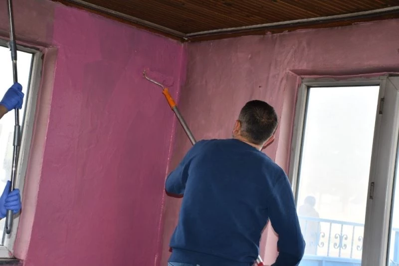 Düzce Belediyesi yaşlı, hasta ve bakıma muhtaçların yanında
