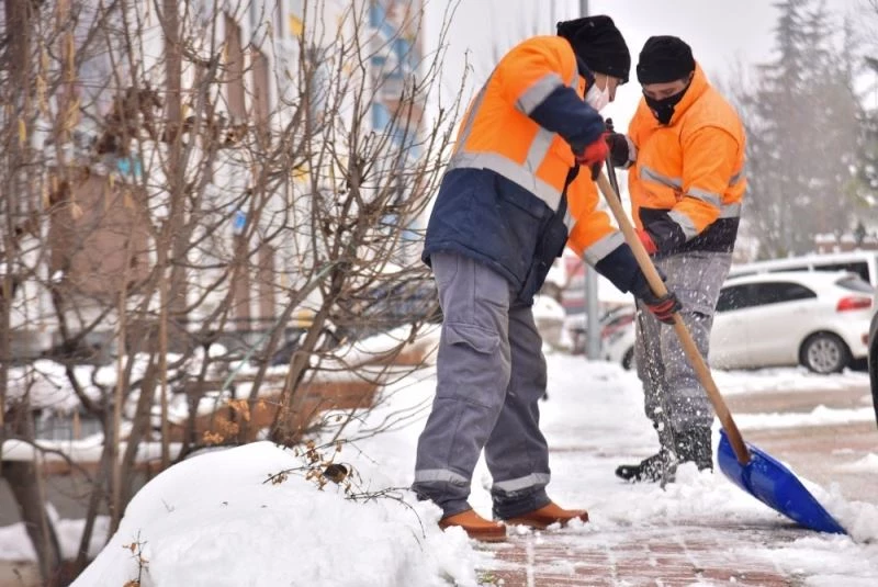 Karla mücadelede vatandaştan gelen her talep sonuca ulaştı
