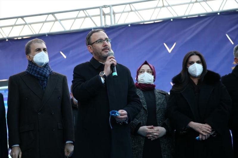 Gençlik ve Spor Bakanı Kasapoğlu, Yeni Adana Stadı