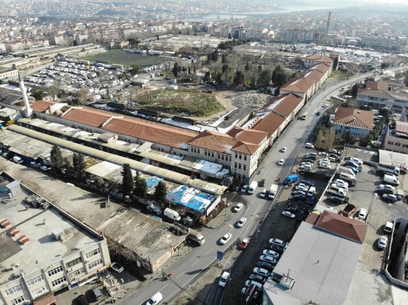 (ÖZEL) Türkiye’nin en büyük kütüphanesi olacak olan Rami Kışlası açılmak için gün sayıyor
