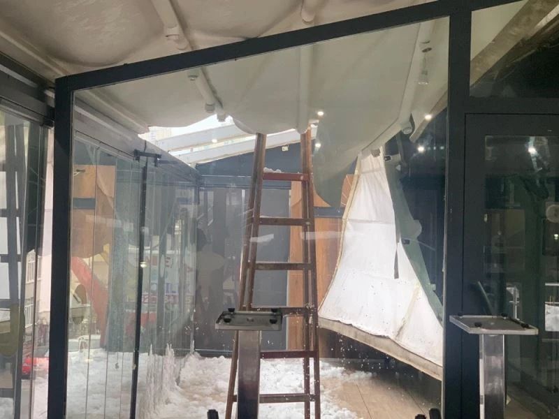 (Özel) Ümraniye’de işyeri sahibinin umursamazlığı, kiracıyı canından ediyordu
