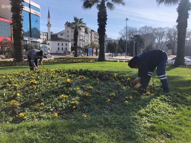 Kar yağışından kaynaklı arızalar onarılıyor
