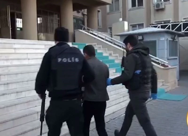 FETÖ’nün mahrem yapılanmasında 5 şahıs yakalanarak tutuklandı
