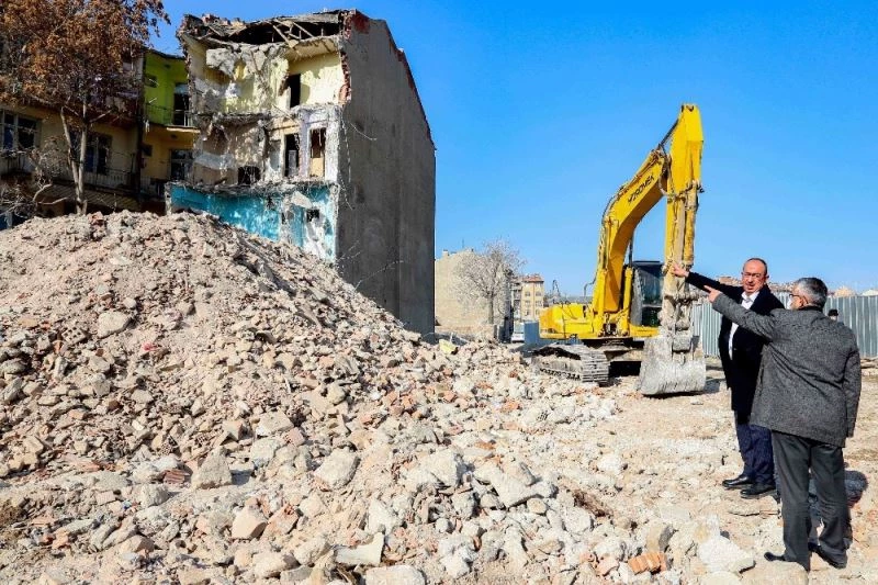 Tarihi Konya surları gün yüzüne çıkıyor
