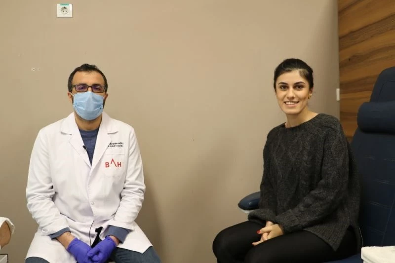 Kepçe kulağın psikolojik etkisinden kurtulabilirsiniz
