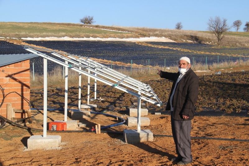 Konya’da tarla sulamak için kurulan güneş panellerini çalan hırsız bir ilçeyi bezdirdi
