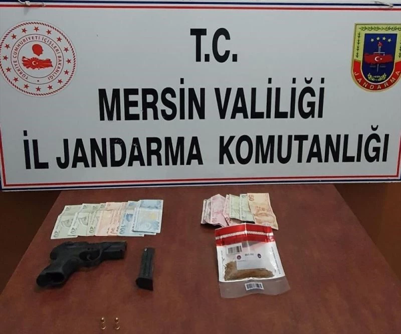 Kısıtlama saatinde araçta uyuşturucu kullanan 3 kişiye 10 bin 407 lira ceza verildi