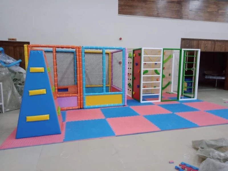 Yeni çocuk kulübü oyun ve çalışma gruplarının montajı tamamlandı
