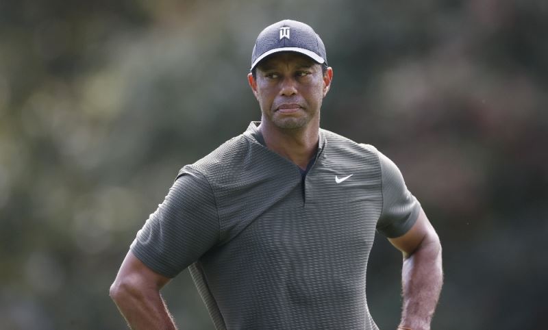 Dünyaca ünlü golfçü Tiger Woods, trafik kazası geçirdi
