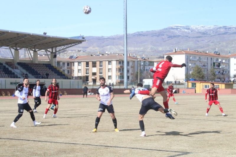 24Erzincanspor Uşak sporu 2-0’la geçti
