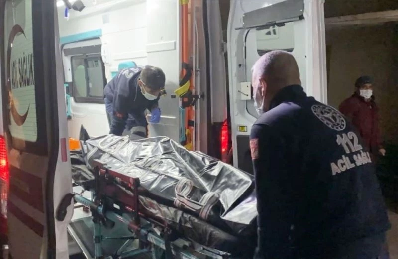 Karanlıkta fark edemediği yayaya çarptı: 1 ölü
