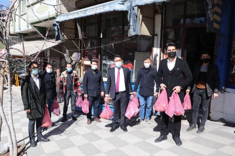 Genç Askon’dan esnafa önemli destek

