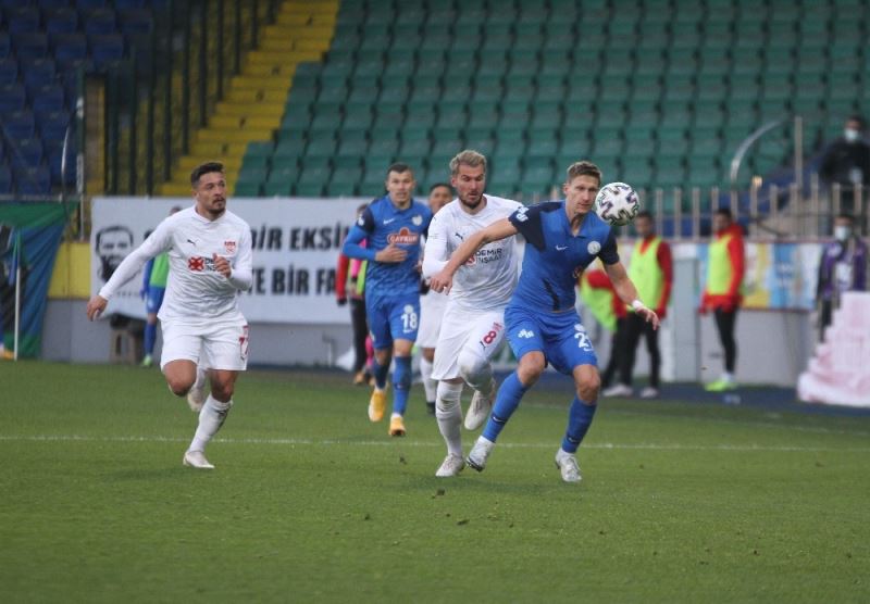 Süper Lig: Çaykur Rizespor: 0 - Demir Gurup Sivasspor: 0 (Maç sonucu)
