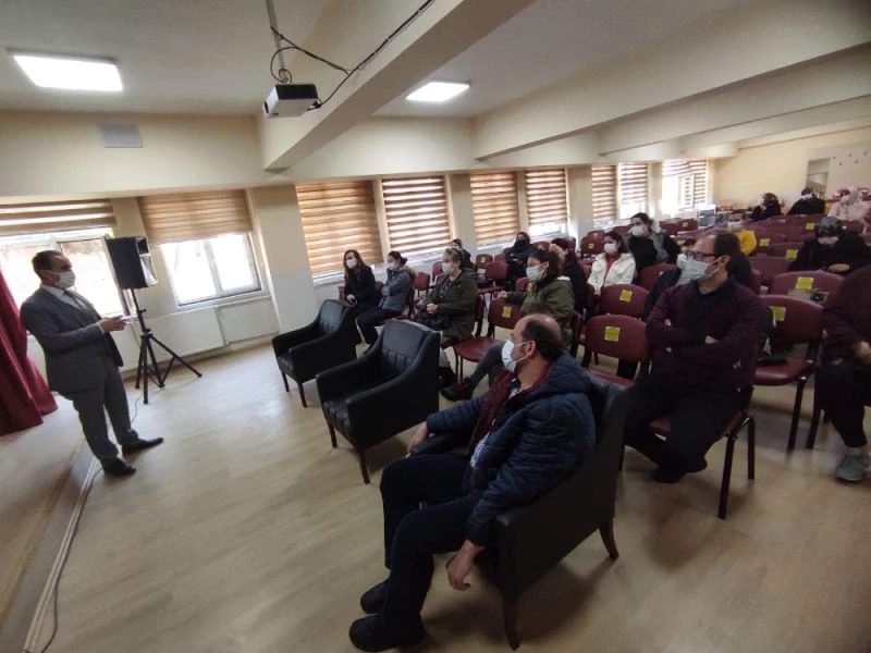 Kadın girişimcilere yönelik kooperatifçilik anlatıldı
