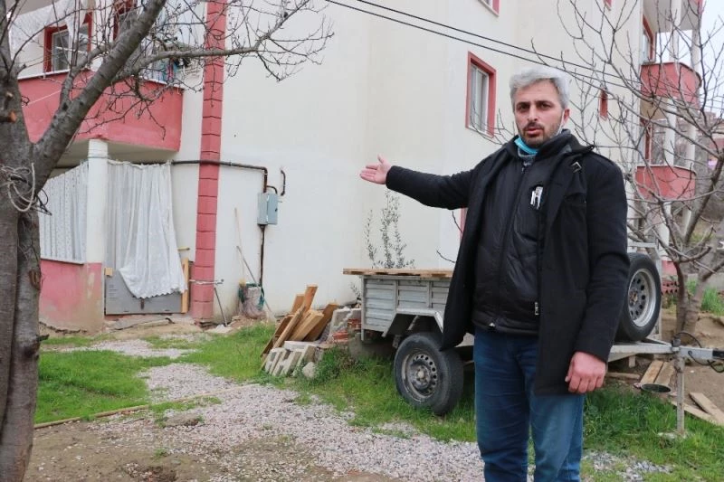 İnternetten satılmaya çalışılan ev alıcı ile bina sahiplerini birbirine düşürdü
