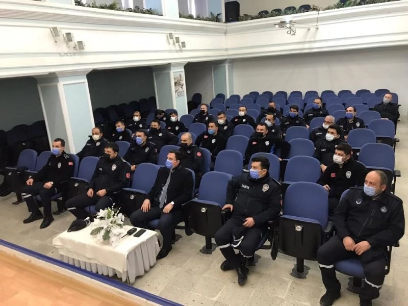 Kırıkkale’de zabıtalara ’narkorehber’ eğitimi
