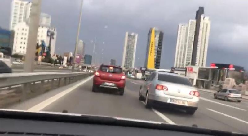 (Özel) İstanbul trafiğinde 