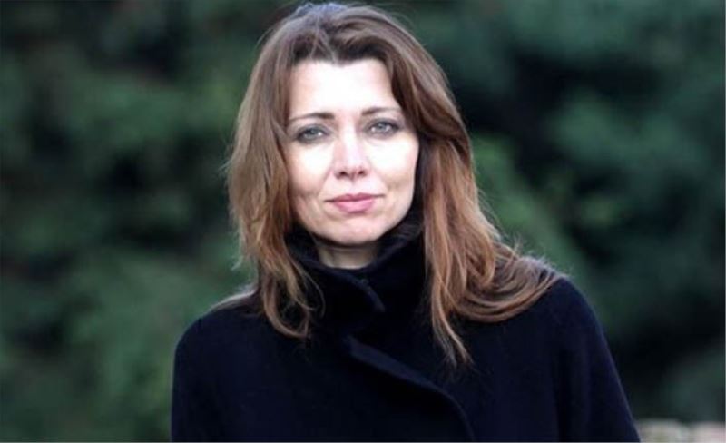 Ünlü yazar Elif Şafak mahkeme tarafından bulunamıyor
