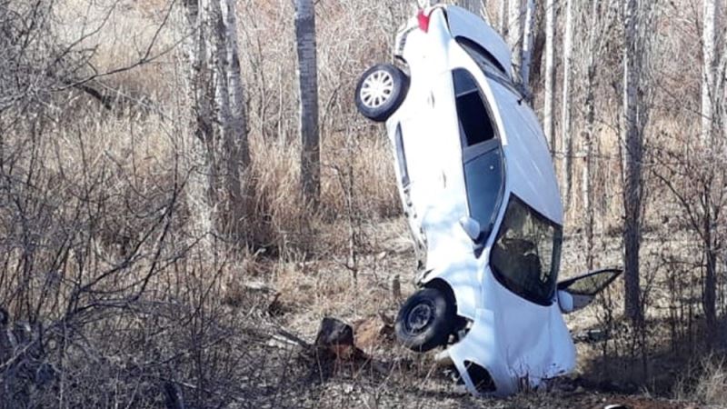 Kırıkkale’de ilginç trafik kazası, otomobil ’amuda’ kalktı: 1 yaralı
