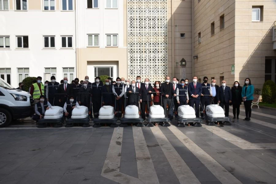 OSMANİYE BELEDİYESİ TEMİZLİK SEFERBERLİĞİ BAŞLATTI