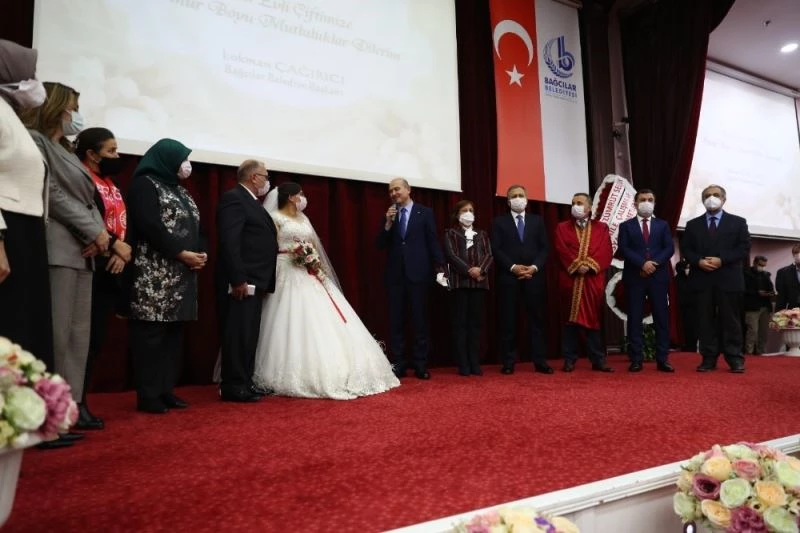 “Kimse Dışarıda Kalmasın! Misafir Edelim” projesinde mutluluğa adım attılar
