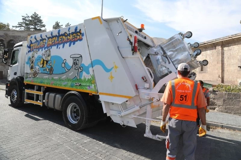 Talas’ın sokaklarına hijyen ve güzel kokular hakim
