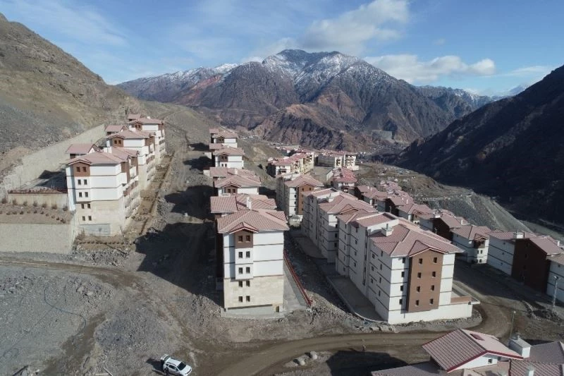 Yeni Yusufeli’nin silüeti oluşmaya başladı
