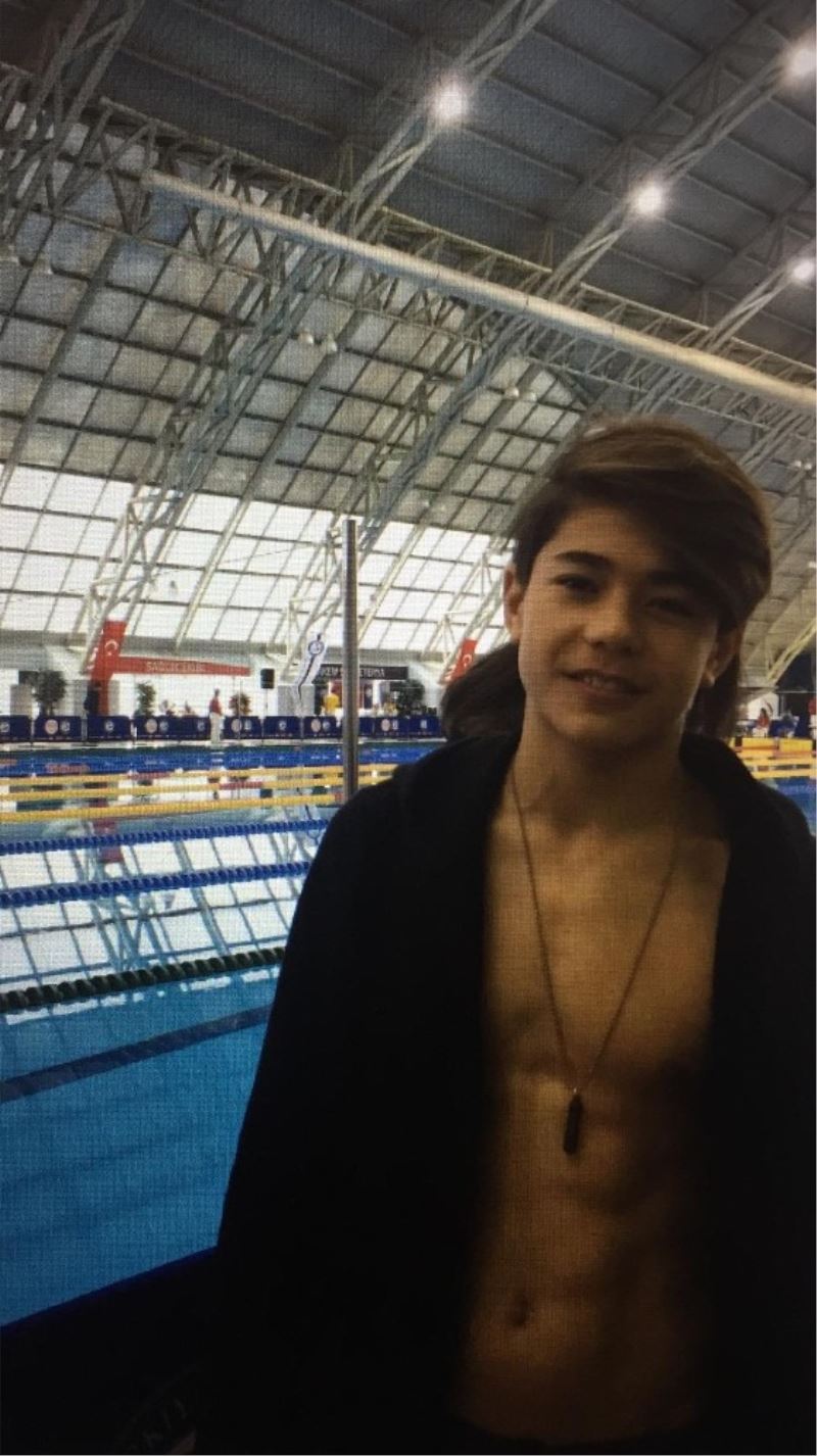 Kumlucalı yüzücü Türkiye Şampiyonasına katılıyor

