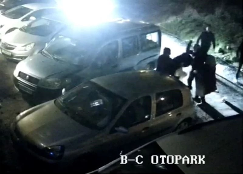 İzmir’de kirayı geciktiren kadının 7 kişi tarafından bayılana kadar dövüldüğü iddiası
