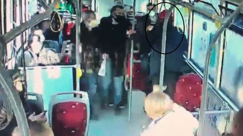 Otobüste saldırıya uğrayan tesettürlü kadının kardeşi konuştu
