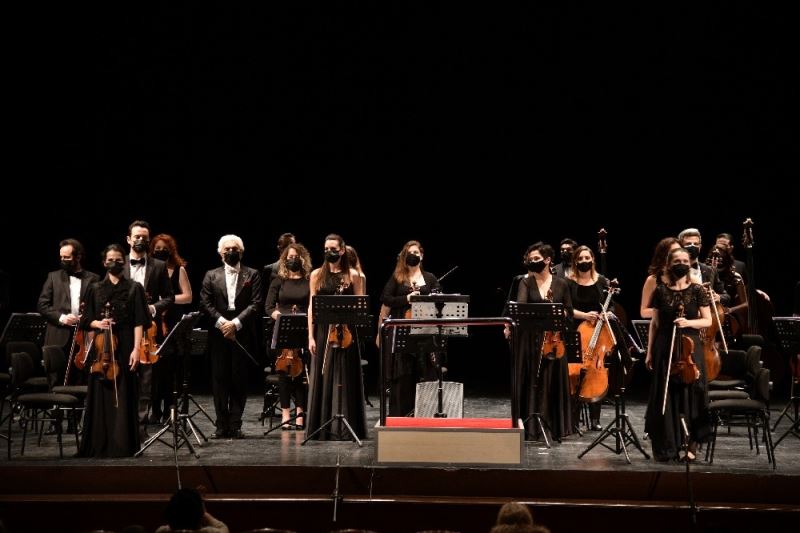 Orkestra şefi Gürer Aykal, “Gürültünüzü bile özledik”
