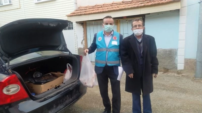 Hisarcık’ta 10 aileye adak ve şükür kurbanı eti dağıtıldı
