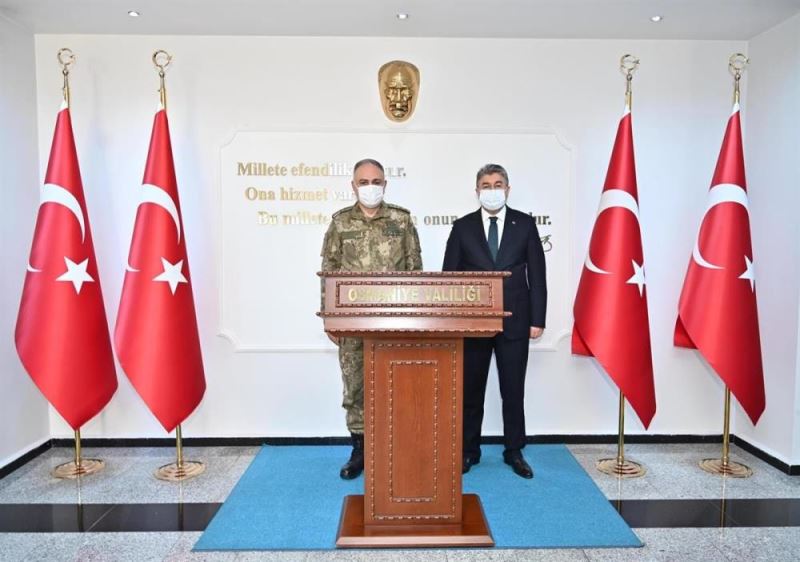 2. Ordu Komutanı Orgeneral Metin Gürak, Osmaniye Valisi Erdinç Yılmaz
