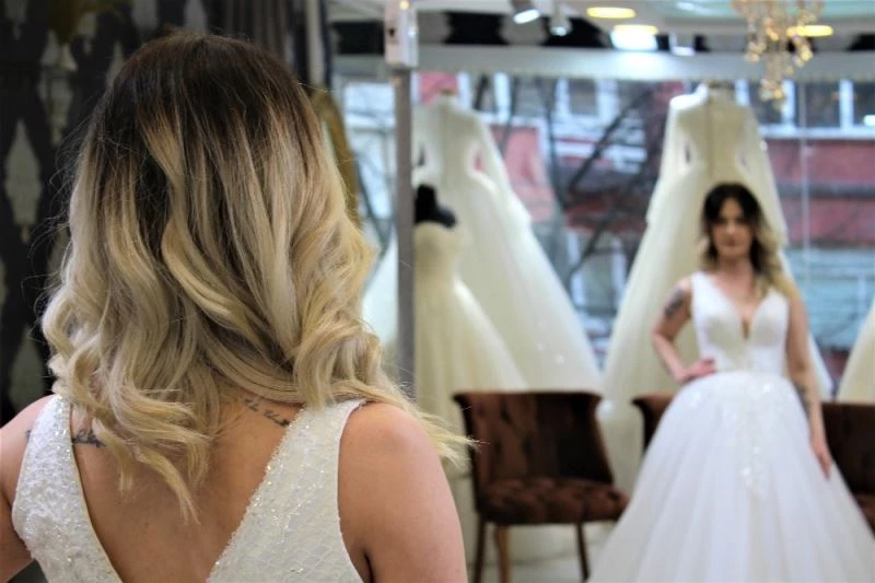 Tarih belirsizliği gelin adaylarını tedirgin ediyor
