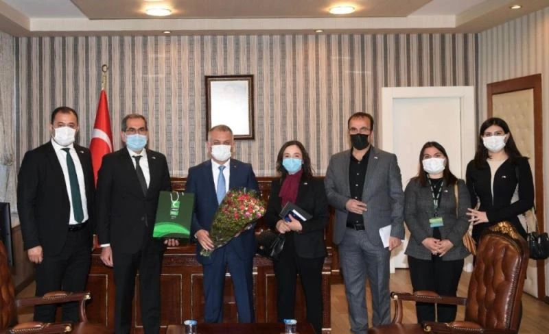 Vali Yazıcı: “Gençlerimizi zararlı tüm bağımlılıklara karşı koruyacağız”
