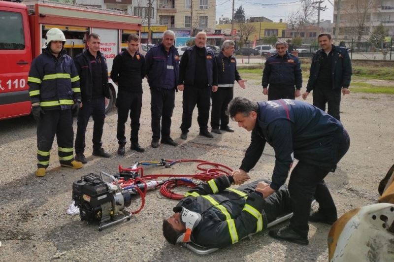 İtfaiyecilere ilkyardım ve kurtarma eğitimi
