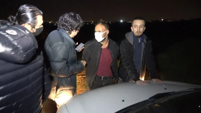 15 kilometrelik kovalamaca sonucu yakalandı ‘ehliyetim yoktu kaçtım’ dedi
