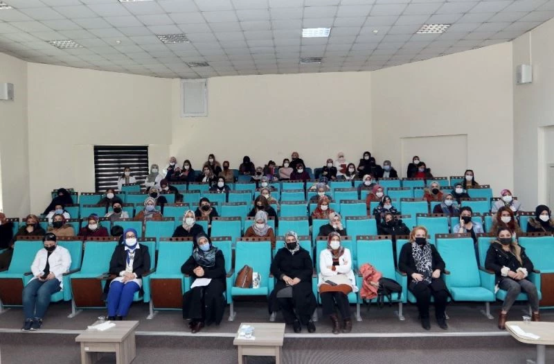 Van’da ‘Beslenme Alışkanlıkları’ ve ‘Aile Mahremiyeti’ semineri
