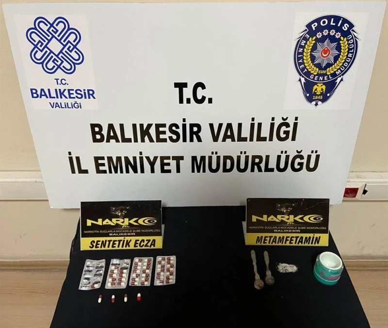 Balıkesir’de polisten 15 uyuşturucu şüphelisine operasyon
