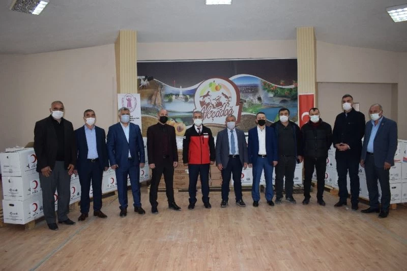 Türk Kızılay’ından Akçadağ’da esnafa gıda yardımı
