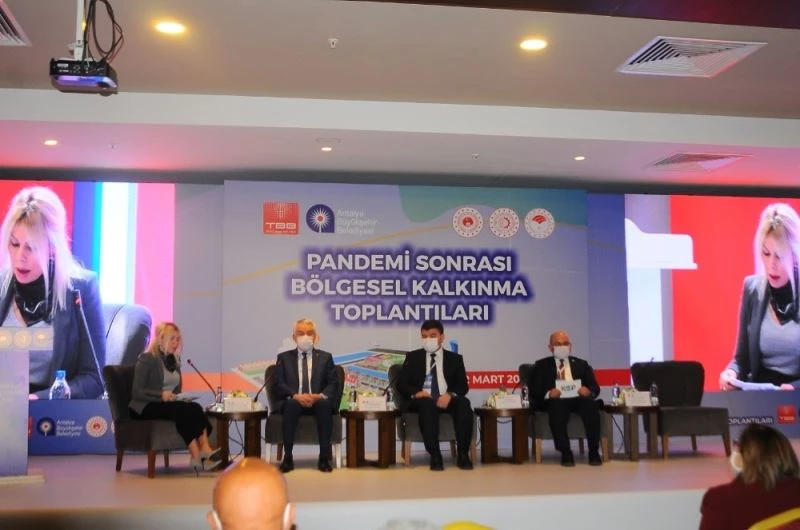 Başkan Başdeğirmen: “Geleceğe hazırlanmak zorundayız”
