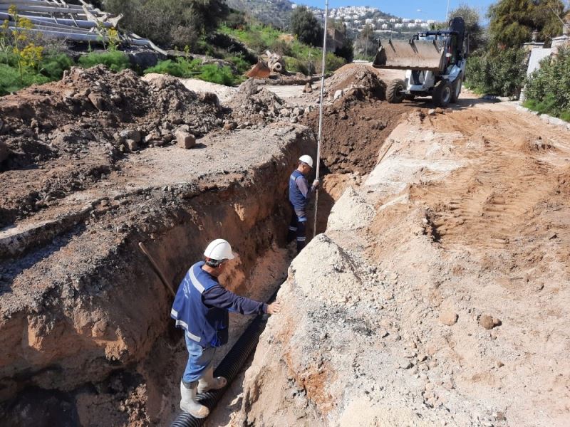 Bitez Namascı’nın 20 yıllık kanalizasyon hasreti bitti
