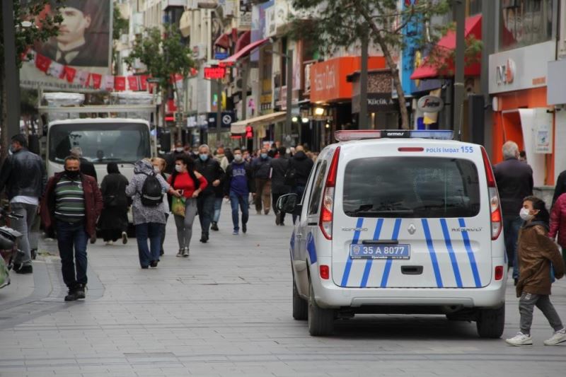 İzmir’de tedbirlere uymayanlara 1 milyon 489 bin lira ceza

