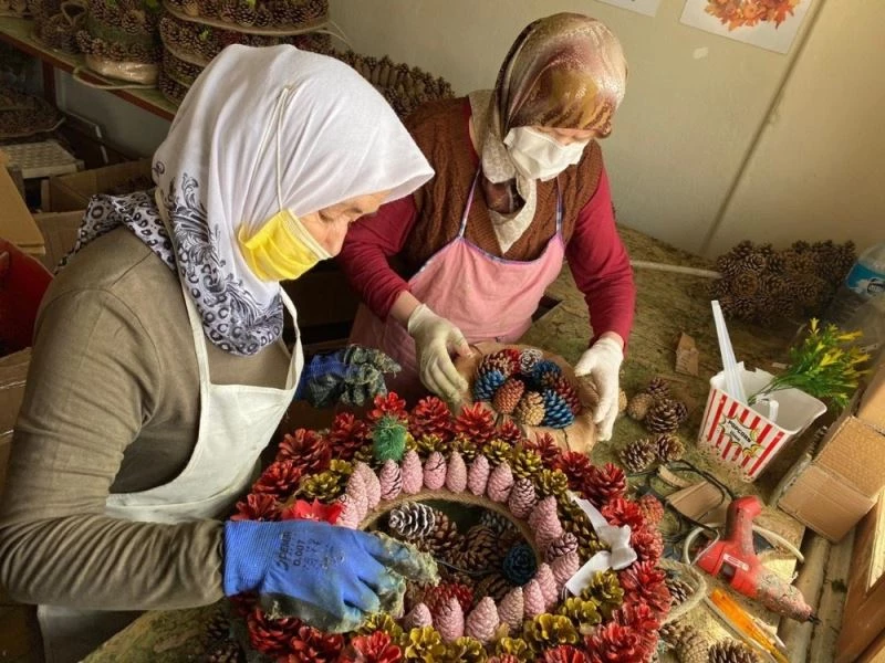 Tez ödevi 20 kadına istihdam sağladı
